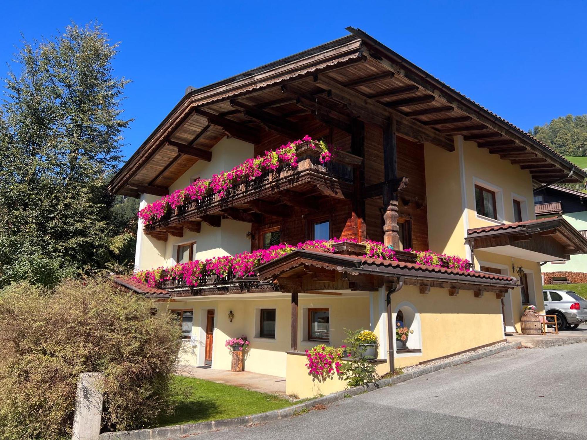 Ferienwohnung Gamsbock Panorama View Balkon, Gartensauna, Garten, Grillplatz Stumm Exterior foto